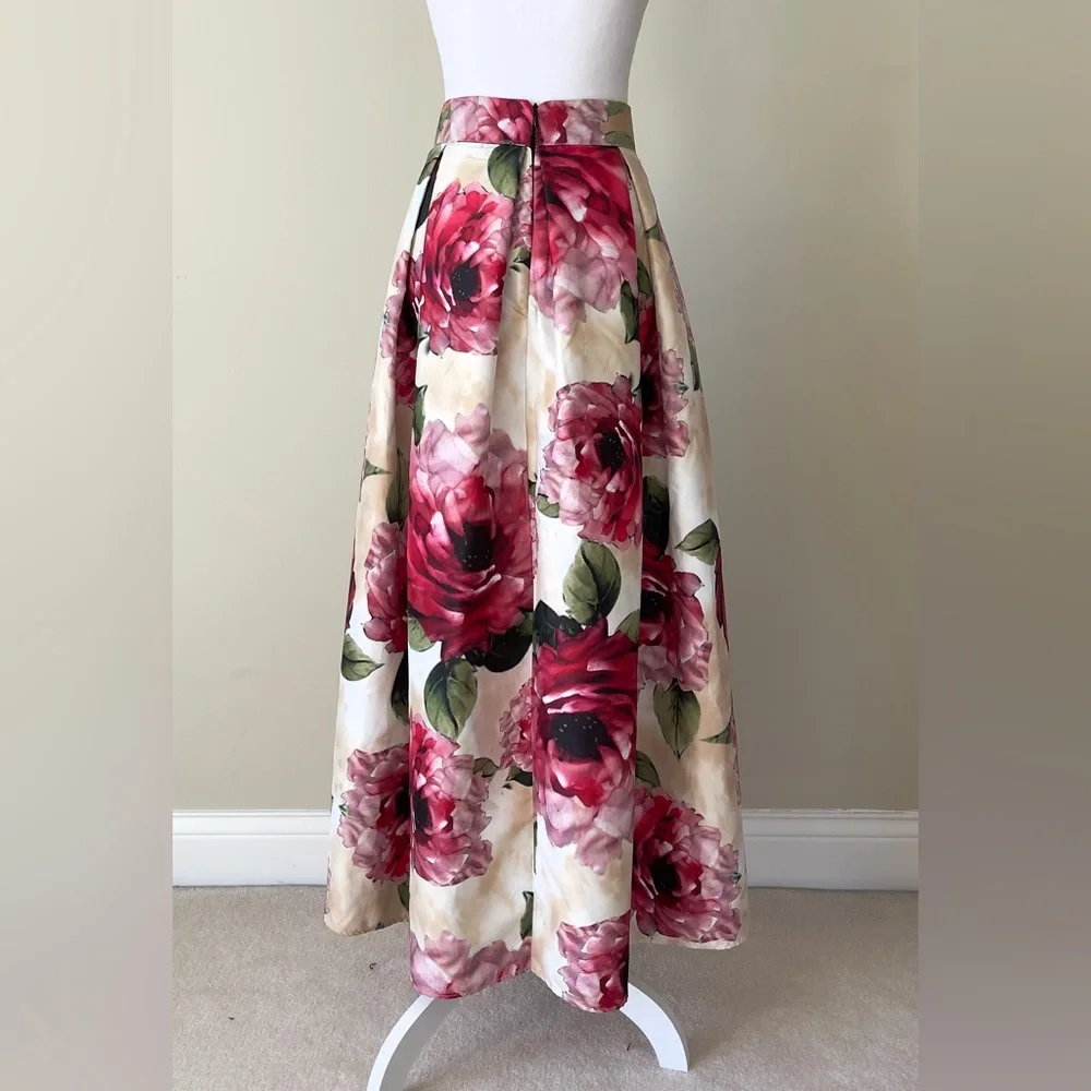 On Line Pink, Cream, and Pink Floral Pleated Ball Gown Maxi Skirt EUC Size Small